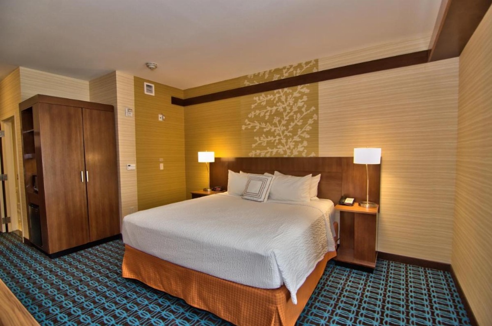 Room image 4